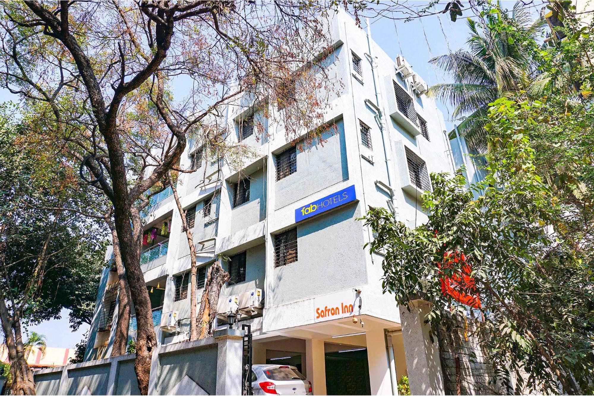 Fabhotel Saffron Inn I - Nr Darshan Museum Pune Bagian luar foto